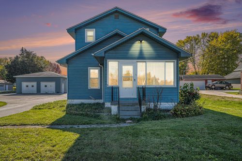 194 Joliet Rd, Valparaiso, IN, 46385-5492 | Card Image
