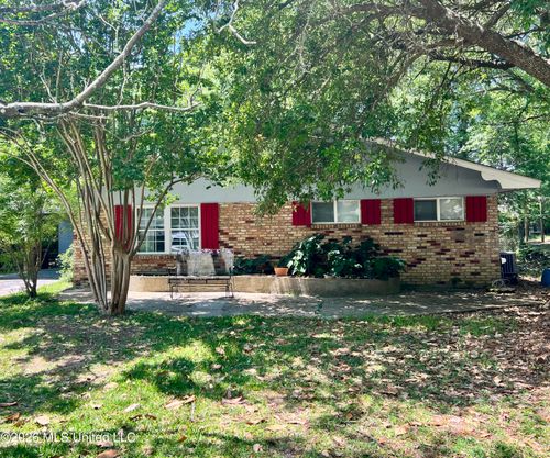217 Buena Vista Dr, Long Beach, MS, 39560-5704 | Card Image