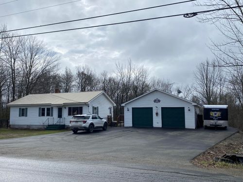 621 Lang Hill Road, Palmyra, ME, 04965 | Card Image