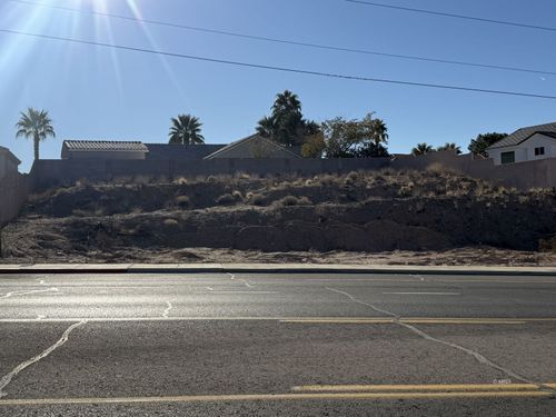 926 Hillside Dr, Mesquite, NV, 89027 | Card Image