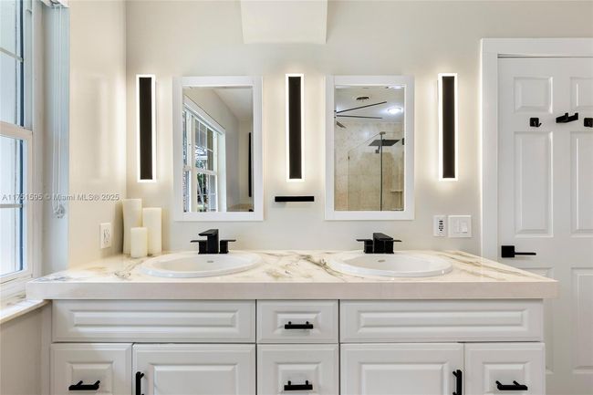 1970 Sw 115 Th Ave, House other with 4 bedrooms, 3 bathrooms and null parking in Davie FL | Image 20