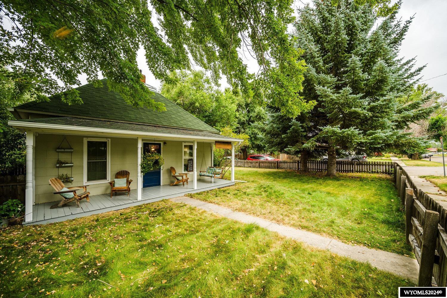Carrington Ave, Buffalo, WY 82834