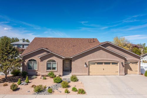 183 Sun Hawk Dr, Grand Junction, CO, 81503-3933 | Card Image
