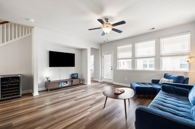 582 McLernon Trace-Living Room-3 | Image 14