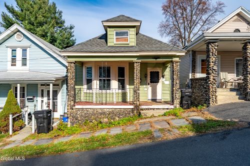 9 House Ave, Troy, NY, 12180-1429 | Card Image