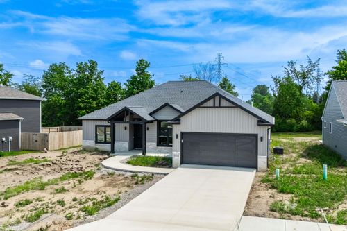 9470 Bluffs Cor, Fort Wayne, IN, 46825-0036 | Card Image