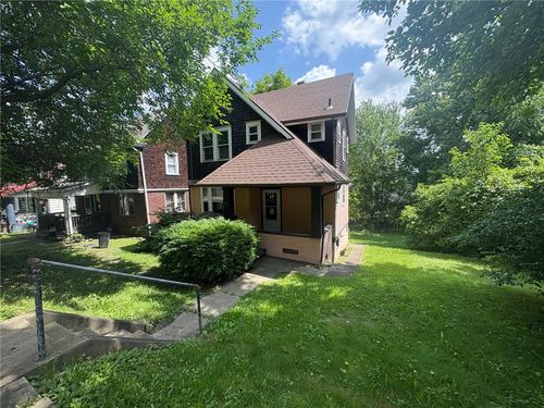 800 N 6th St, Clairton, PA, 15025-2206 | Card Image