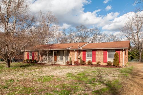 114 Rebecca Dr, Hendersonville, TN, 37075-4921 | Card Image