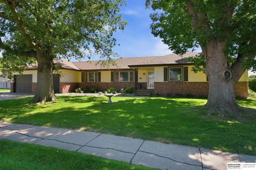 201 Barrington Drive, Gretna, NE, 68028 | Card Image