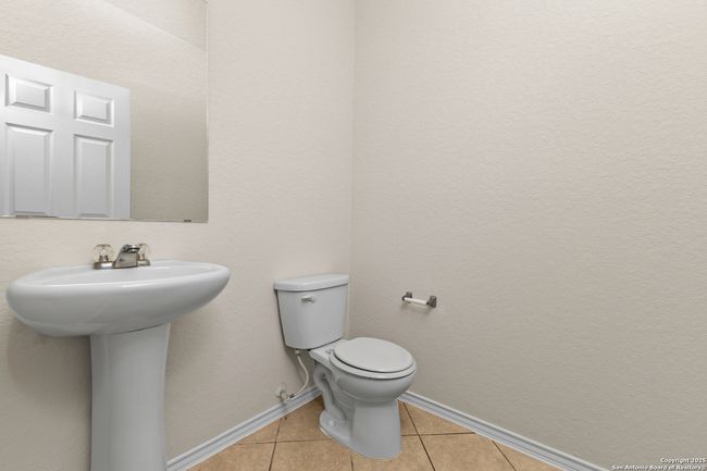 12807 Limestone Way, House other with 4 bedrooms, 3 bathrooms and null parking in San Antonio TX | Image 24
