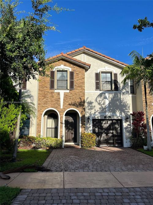 3178 Nw 103rd Pl, Doral, FL, 33172-5056 | Card Image