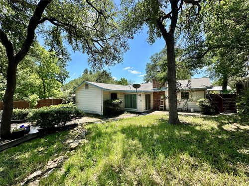 1704 Parkside Ln, Austin, TX, 78745-3611 | Card Image