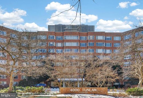 apt-415-4000 Tunlaw Rd Nw, WASHINGTON, DC, 20007-4842 | Card Image