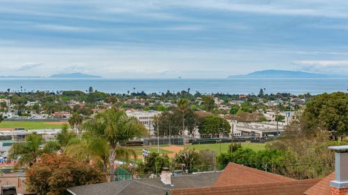 2360 Hyland Ave, Ventura, CA, 93001 | Card Image