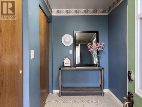 127 Harvey St, Tara, ON, N0H2N0 | Card Image