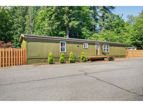 23b-8750 Se 155th Ave, Happy Valley, OR, 97086-2523 | Card Image
