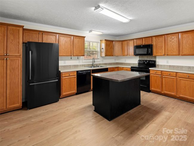 530 Gilreath Loop Rd, House other with 3 bedrooms, 2 bathrooms and null parking in Mills River NC | Image 10