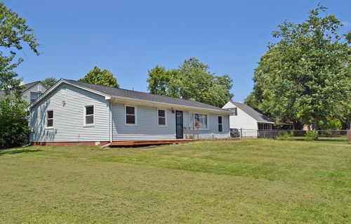 740 Imperial Rd, Valparaiso, IN, 46385 | Card Image
