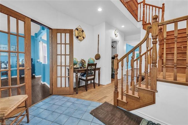 7 Robinson St S, House other with 6 bedrooms, 2 bathrooms and 8 parking in Grimsby ON | Image 16
