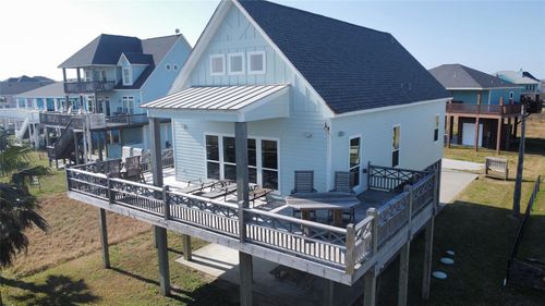 2836 Gulfview Ln, Crystal Beach, TX, 77650 | Card Image
