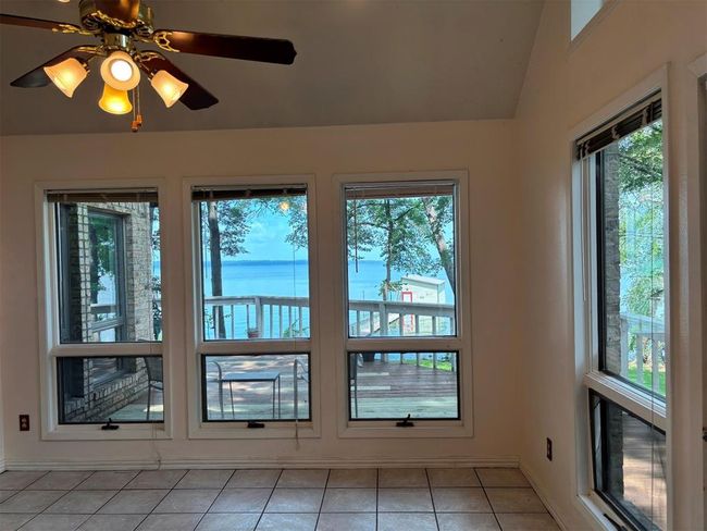 20868 Bay Shore Dr, House other with 3 bedrooms, 3 bathrooms and 2 parking in Flint TX | Image 9