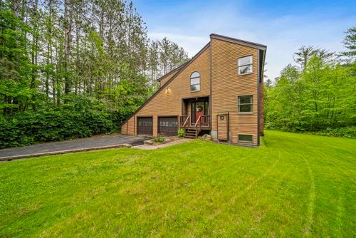 67 Colby Rd, Danville, NH, 03819-5115 | Card Image