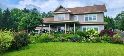 200 Westhaven Dr, Ithaca, NY, 14850-5037 | Card Image