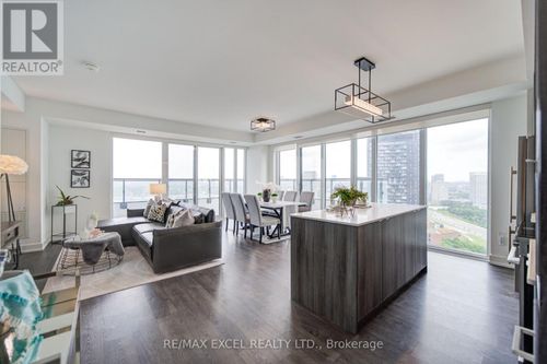 2331-20 Inn On The Park Drive, Toronto (Banbury-Don Mills), ON, M3C0P8 | Card Image