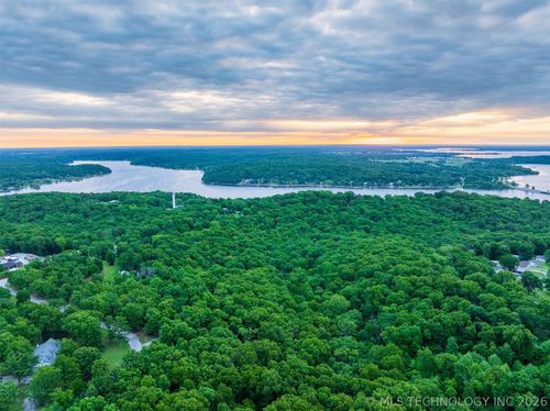 09 Skyline Drive, Afton, OK, 74331 | Card Image