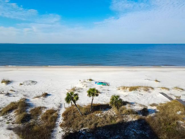 135 Balboa St, House other with 2 bedrooms, 2 bathrooms and 3 parking in Port St. Joe FL | Image 29