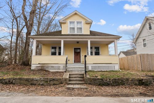 39 Oakridge St, Norwich, CT, 06360-4610 | Card Image