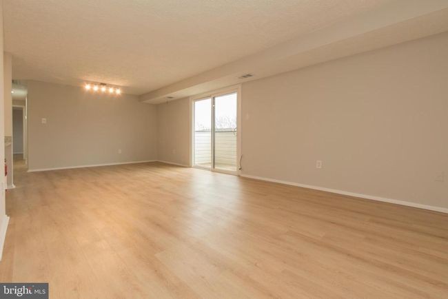 232 - 19525 Gunners Branch Rd, Condo with 2 bedrooms, 2 bathrooms and null parking in GERMANTOWN MD | Image 5