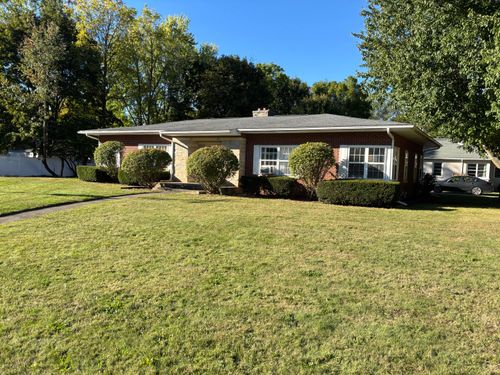 304 Cottage, Sturgis, MI, 49091-1745 | Card Image