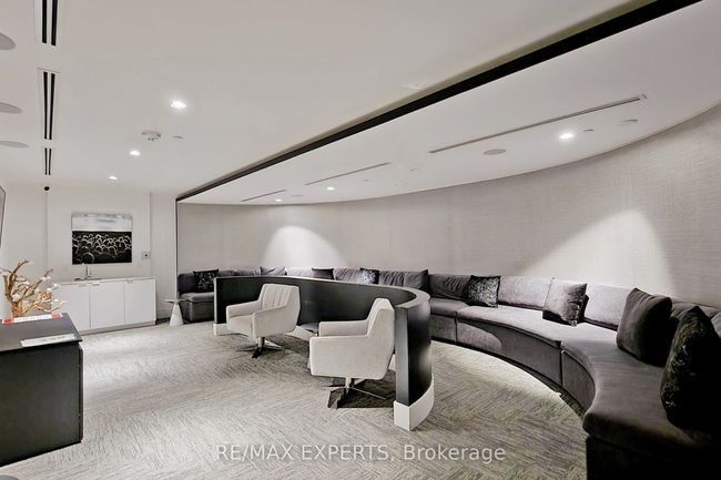1901 - 2916 Highway 7, Condo with 1 bedrooms, 2 bathrooms and null parking in Vaughan ON | Image 33