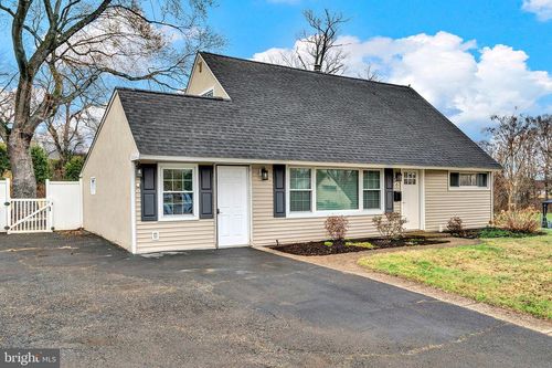 6 Unity Turn, LEVITTOWN, PA, 19056-2608 | Card Image