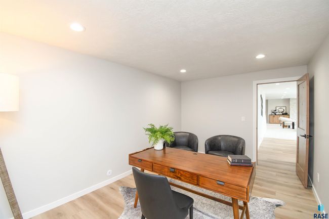 6504 E Hawker Trl, House other with 5 bedrooms, 4 bathrooms and null parking in Sioux Falls SD | Image 77