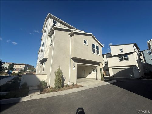 313 Proctor, Irvine, CA, 92618-5903 | Card Image