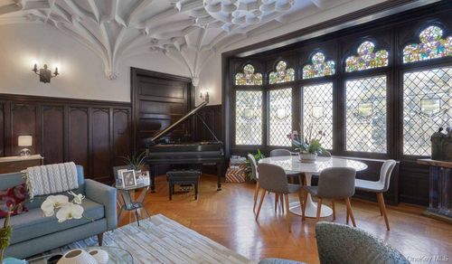 apt-6-61 Crows Nest Rd, Tuxedo Park, NY, 10987-4268 | Card Image