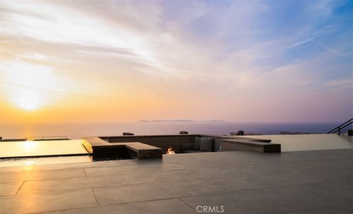 7 Pacific Wave Cir, Dana Point, CA, 92629-2757 | Card Image