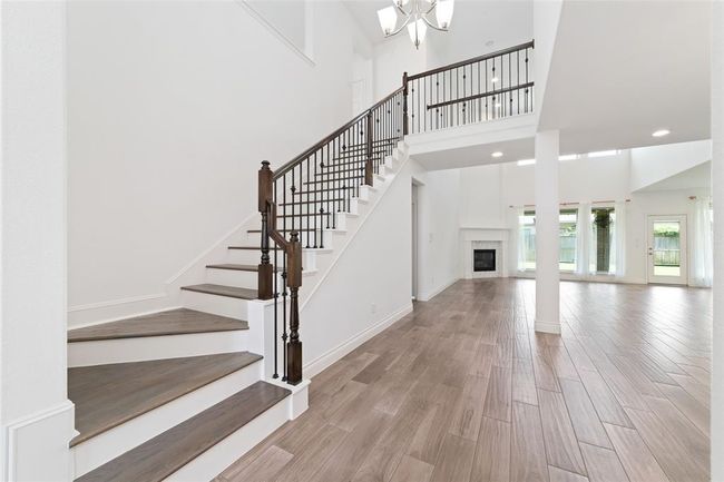 13731 Pedernales Ct, House other with 4 bedrooms, 4 bathrooms and 3 parking in Cypress TX | Image 7