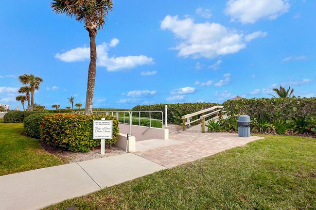 APT-804 - 5059 N Highway A1a, Condo with 2 bedrooms, 2 bathrooms and null parking in Hutchinson Island FL | Image 44
