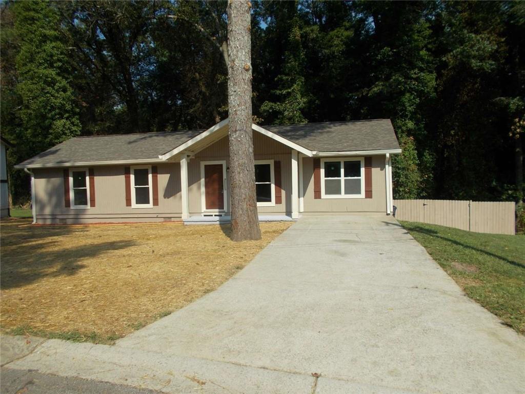 Lakeridge Dr, Conyers, GA 30094