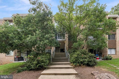apt-8-8006 Chanute Pl, FALLS CHURCH, VA, 22042-1167 | Card Image