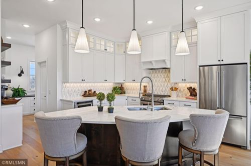 13708 Parkhaven Trl Ne, Prior Lake, MN, 55372-7561 | Card Image