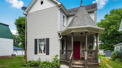 576 N Main St, Utica, OH, 43080-9738 | Card Image