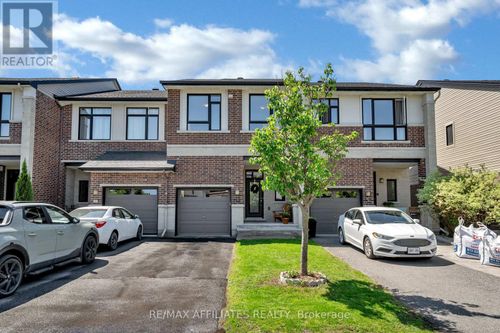 153 Mattingly Way, Manotick, ON, K4M0C5 | Card Image