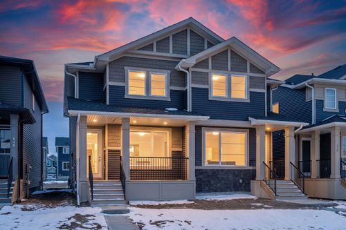 652 Sora Blvd Se, Calgary, AB, T3S0L6 | Card Image