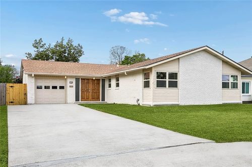 1700 Fairfax Ave, Metairie, LA, 70003-4040 | Card Image