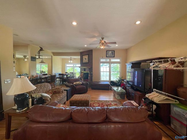 760 Range Rd, House other with 4 bedrooms, 3 bathrooms and null parking in Gurley AL | Image 8