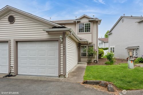 10923 63rd St E, Puyallup, WA, 98372-2796 | Card Image